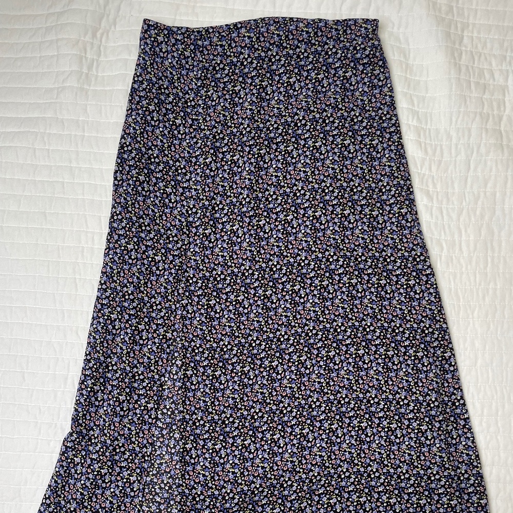 Good Luck Gem Floral Midi Skirt